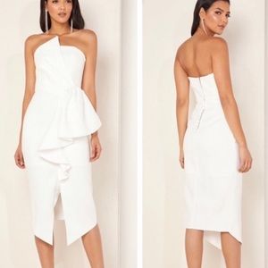 Elliatt Ivory Reception Strapless Midi Dress
